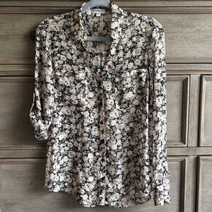 Express Floral Button-Front Shirt in Cream and Black